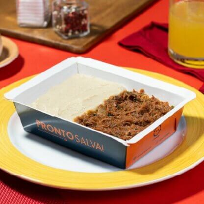 marmita – ragú de costela + purê de couve flor – low carb