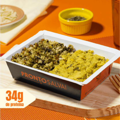 marmita – frango ao curry + arroz 7 grãos com espinafre