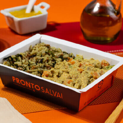 marmita – frango cremoso + arroz 7 grãos com espinafre