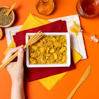 marmita – frango na mostarda e mel + arroz + legumes